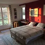 Oda ve Kahvaltı Le Jardin Des Sources 3*