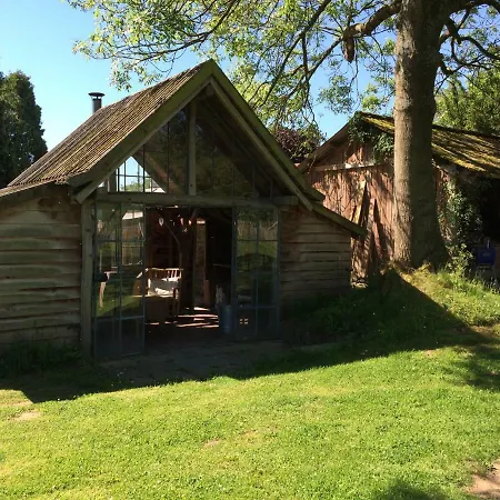 Le Jardin Des Sources 3* La Hulpe