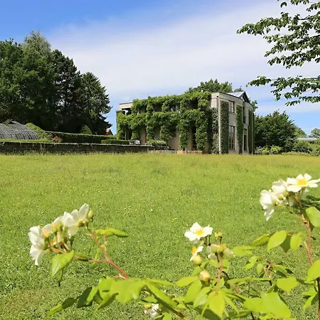 Bed and Breakfast Le Jardin Des Sources La Hulpe